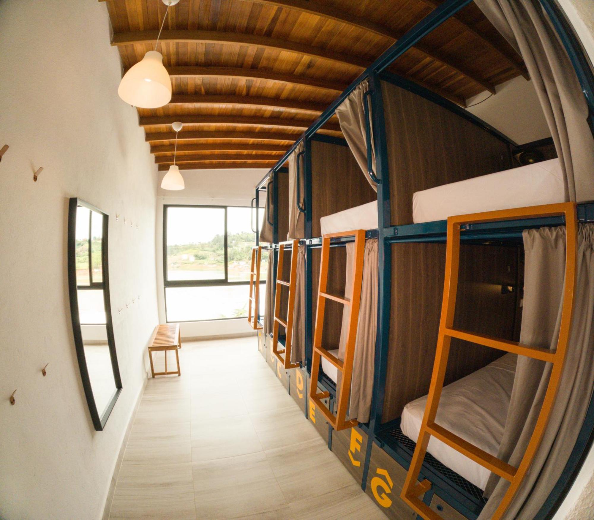 Viajero Guatape Hostel & Lake Club Esterno foto